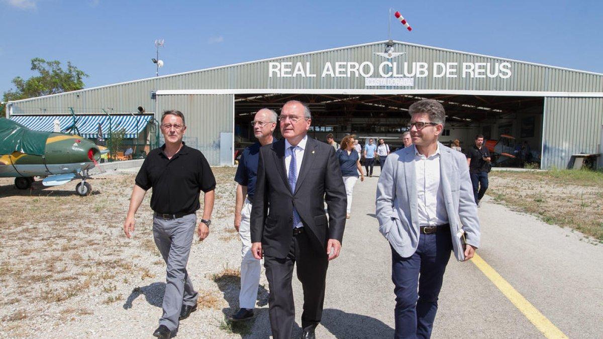 Reus projectarà l'entorn de l'aeroport com a parc aeronàutic