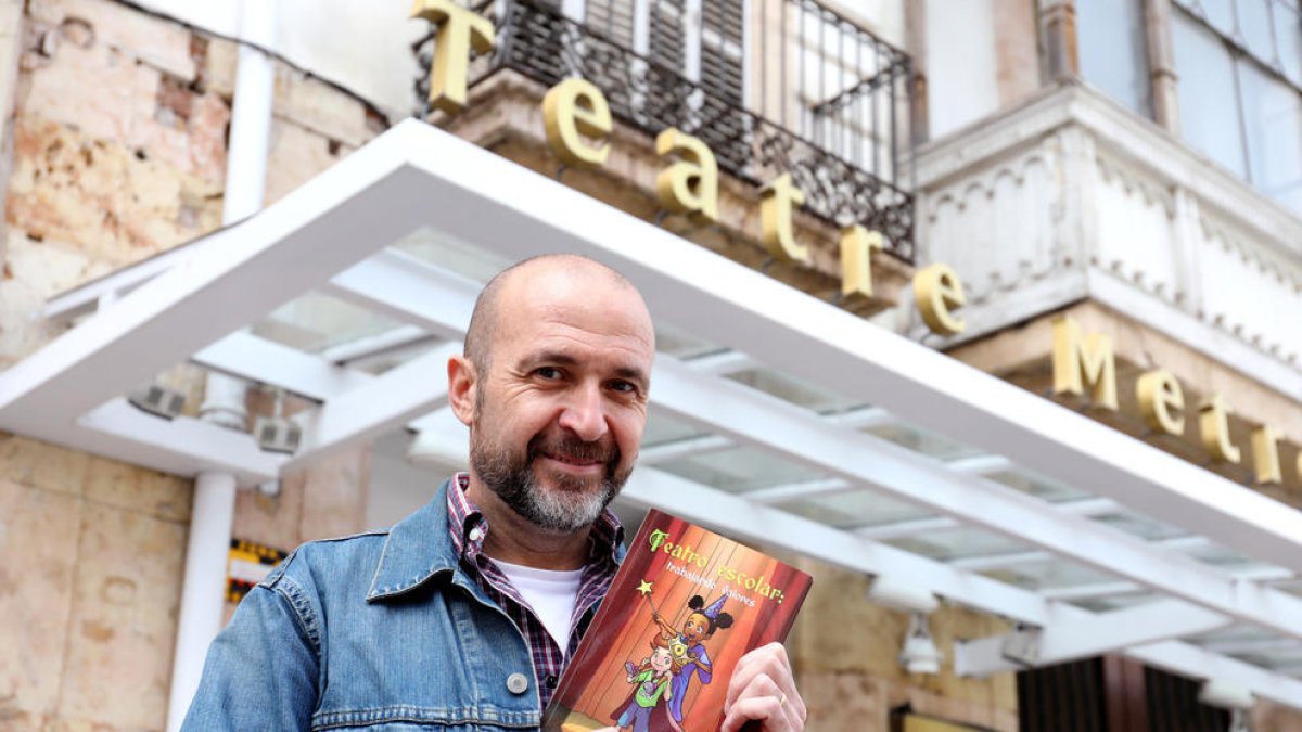 Teatro escolar que hace pensar