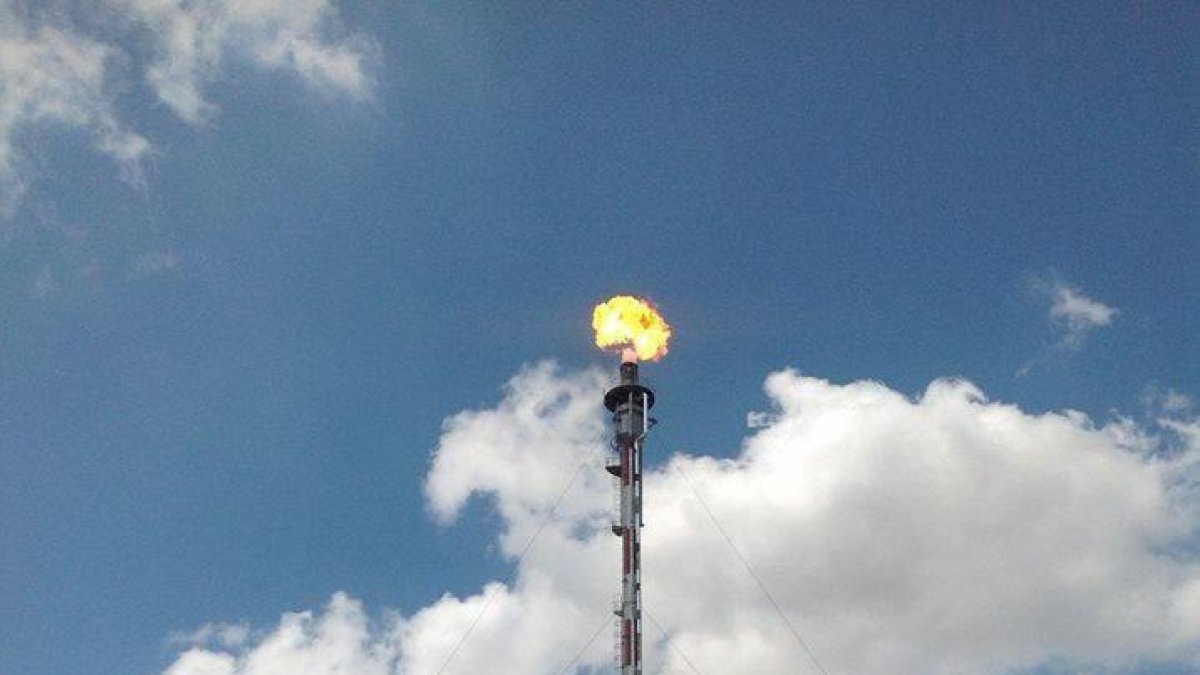 Una incidencia obliga a parar la unidad de producción de etileno de Dow