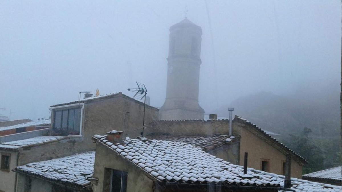 Vilanova de Prades es lleva enfarinada