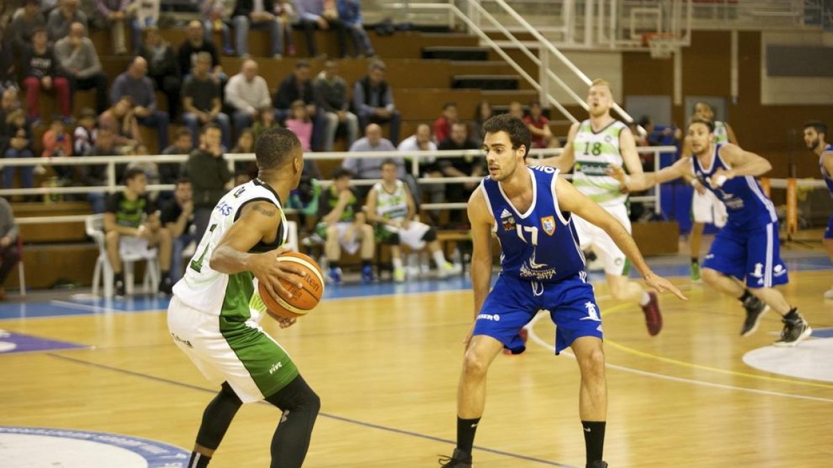 El CBT visita en un Cambados en estado de gracia