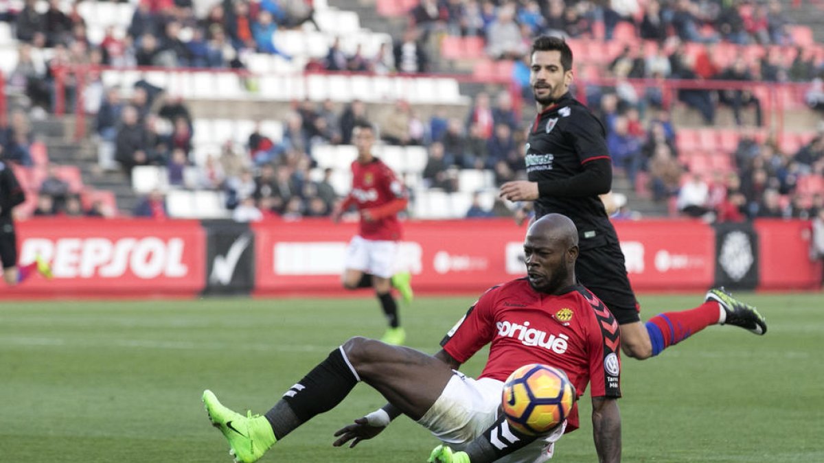 Djetei, titular a Saragossa