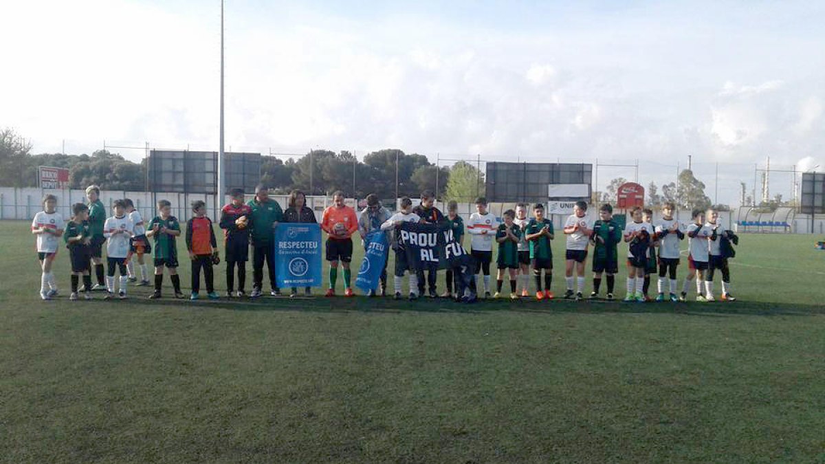 Gest antiviolència en un partit d'alevins a Tarragona