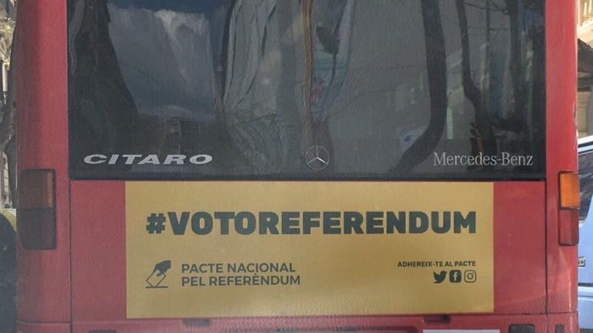 Ciutadans, en contra de la campanya publicitària del referèndum als busos