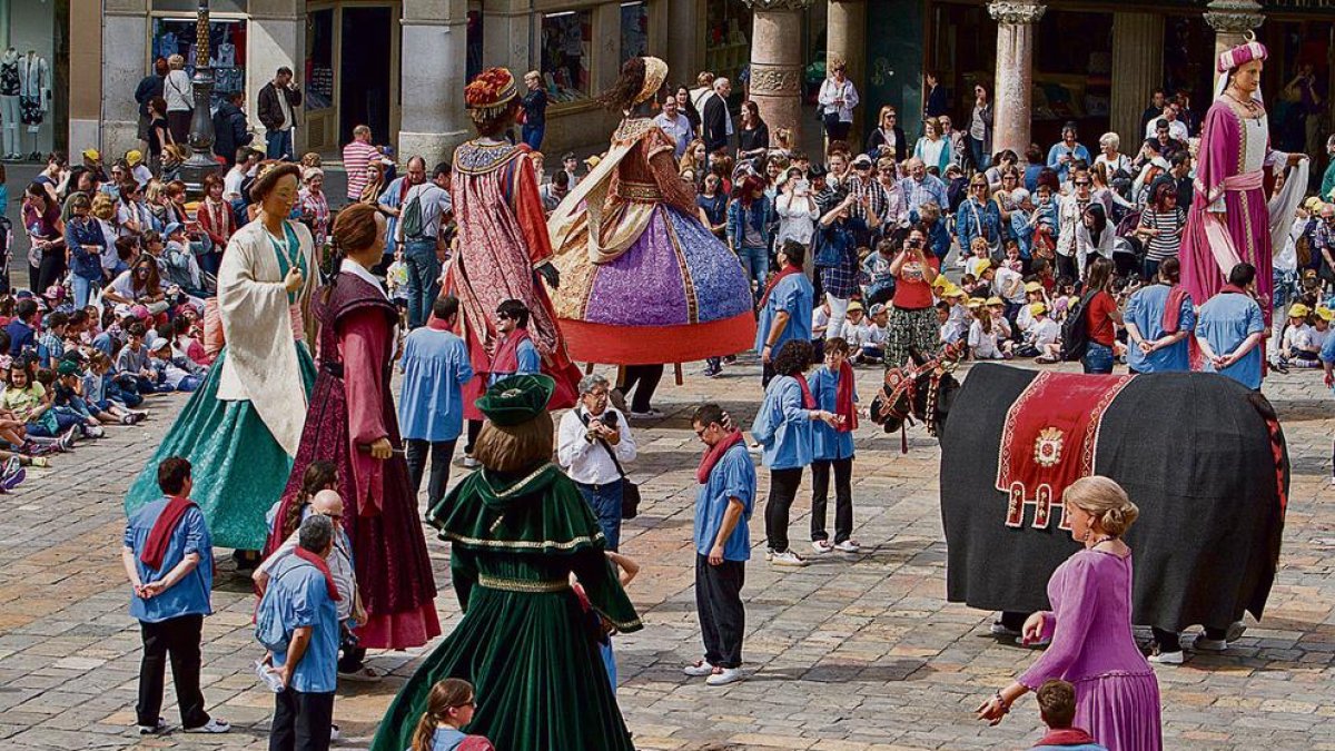 Gigantes de Cataluña y del resto de Europa invadirán Reus