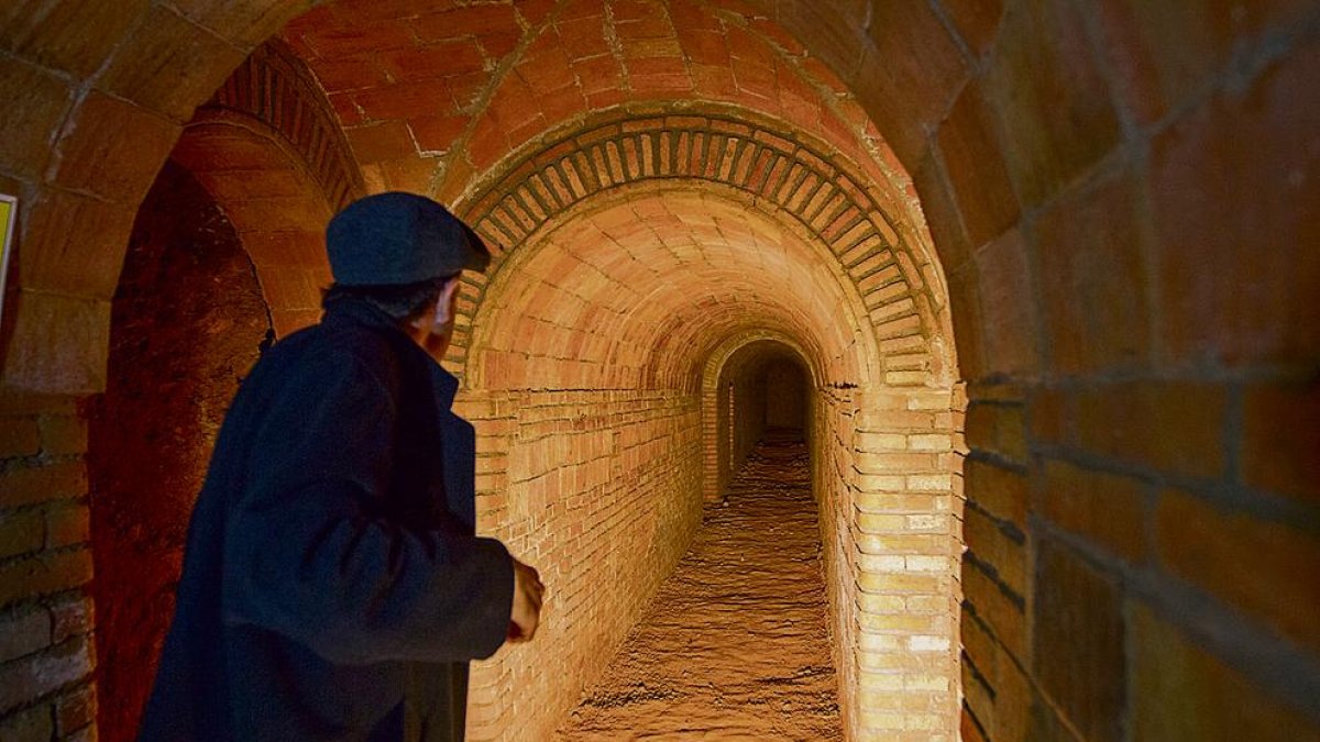 Reus viajará en el tiempo hasta 1937 con una 'macroperformance'