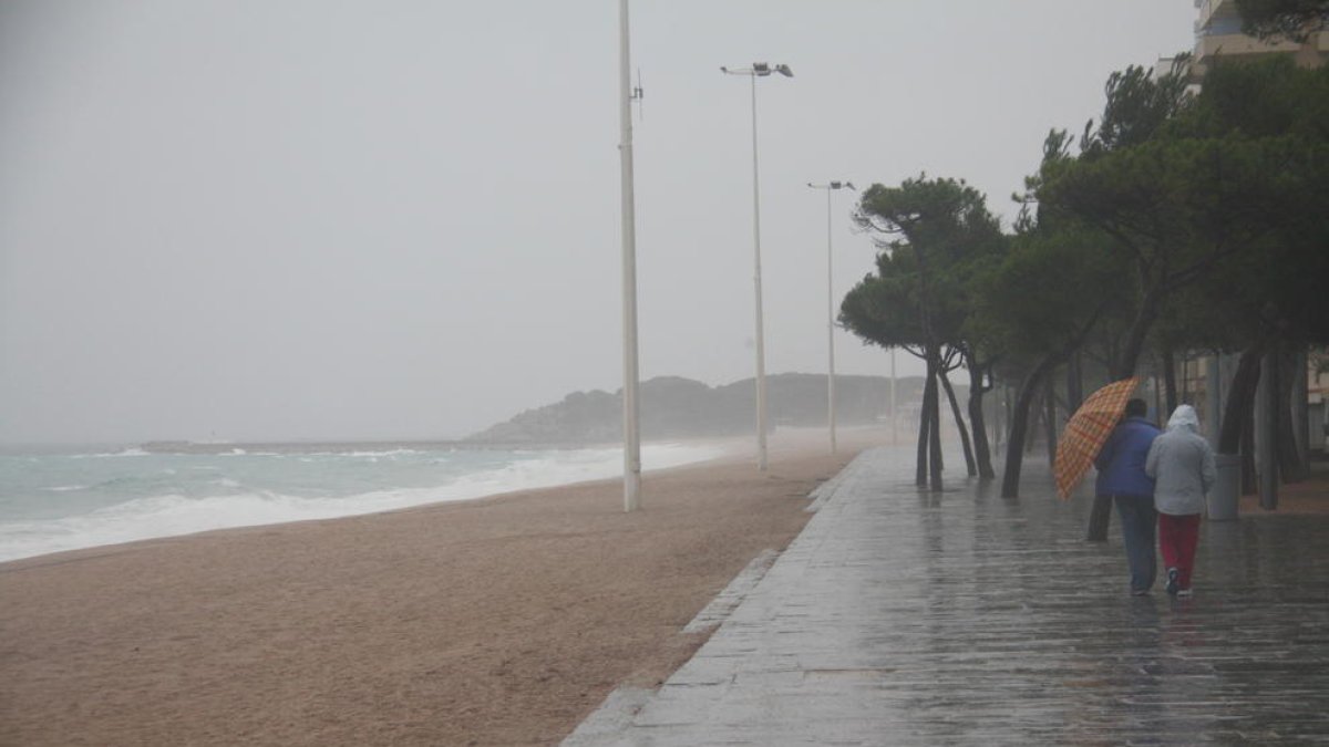 Alerta por tormentas fuertes por toda Cataluña