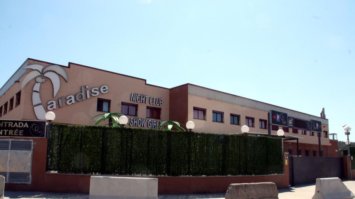 Exploten sexualment a una noia durant 7 anys a canvi de 6 euros diaris