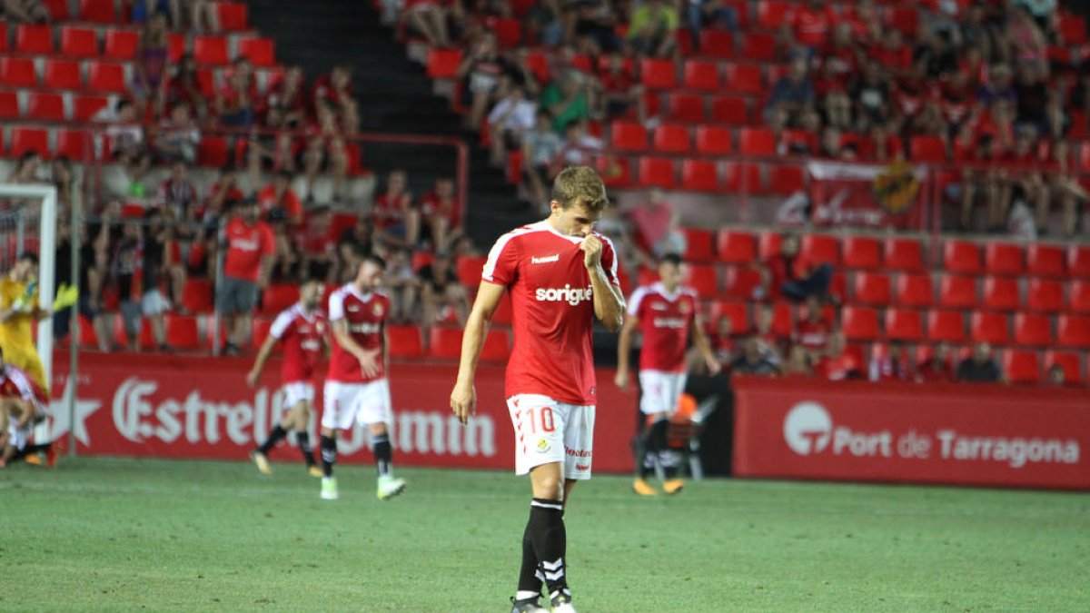 ¿Cómo llegan Reus y Nàstic al derbi?