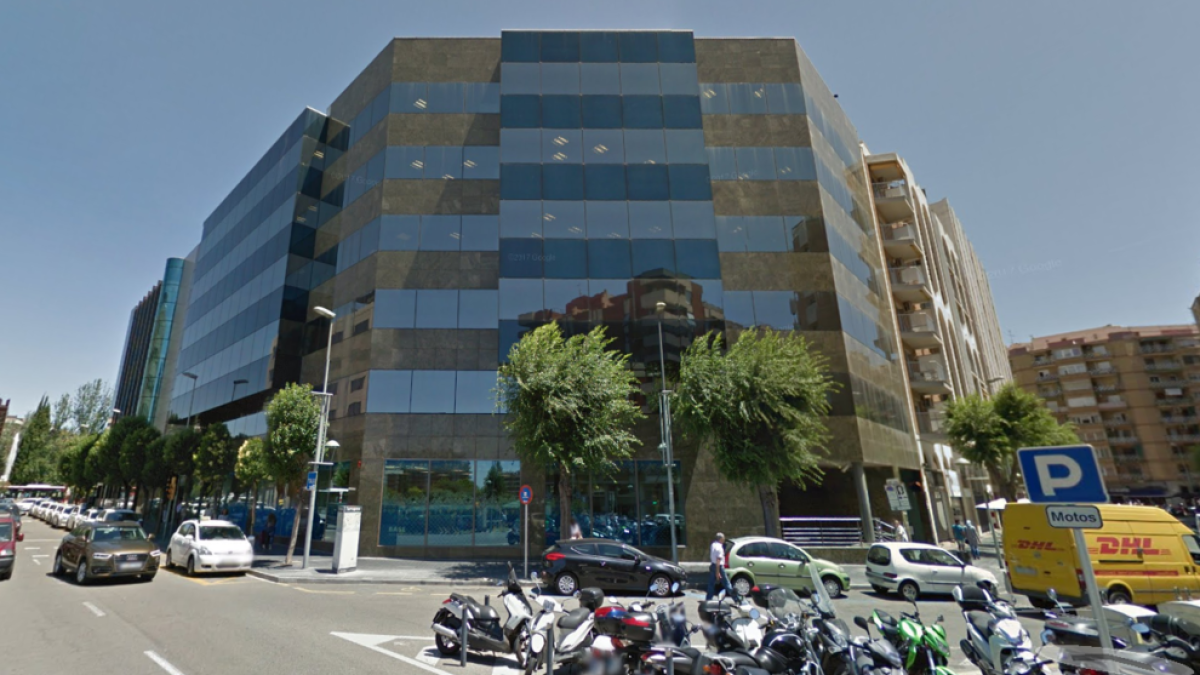 La CUP denuncia les condicions de salut laboral d'un edifici de la Diputació