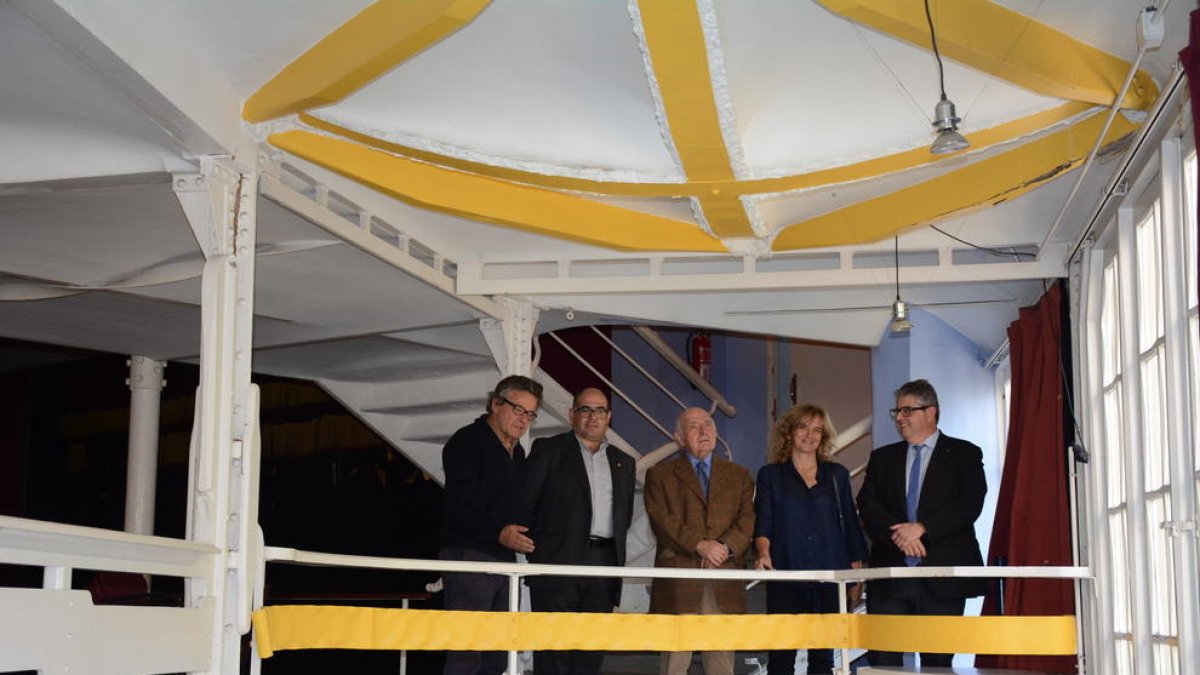 El Teatre Metropol se sotmet avui dijous a un tractament contra els tèrmits