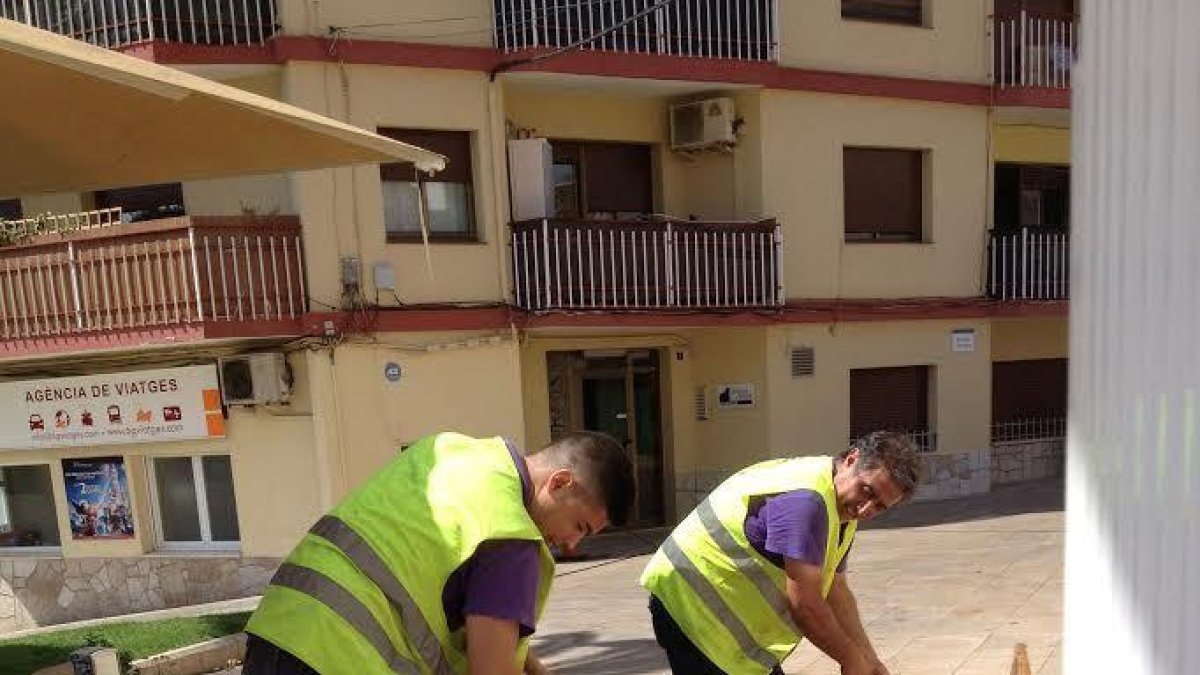 La Policía de Vila-seca traslada los vestuarios a un local después del incendio