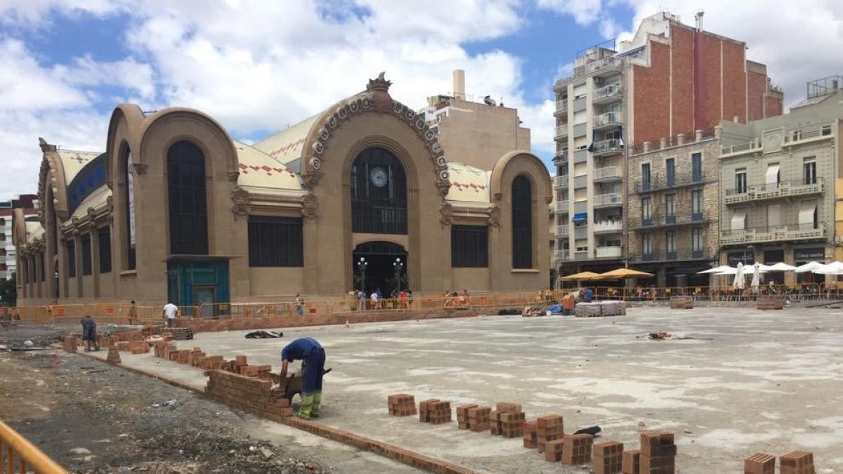 Les obres de Corsini s'inicien amb les proves d'impermeabilitat
