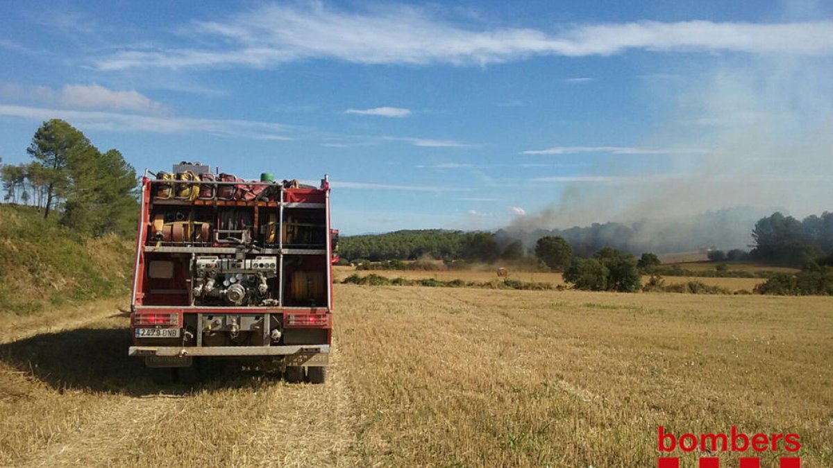 Quema la estructura de una granja escuela de la Selva del Camp
