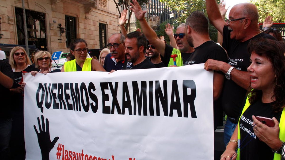 Tarragona tindrà tres examinadors de conduir més a finals de 2017
