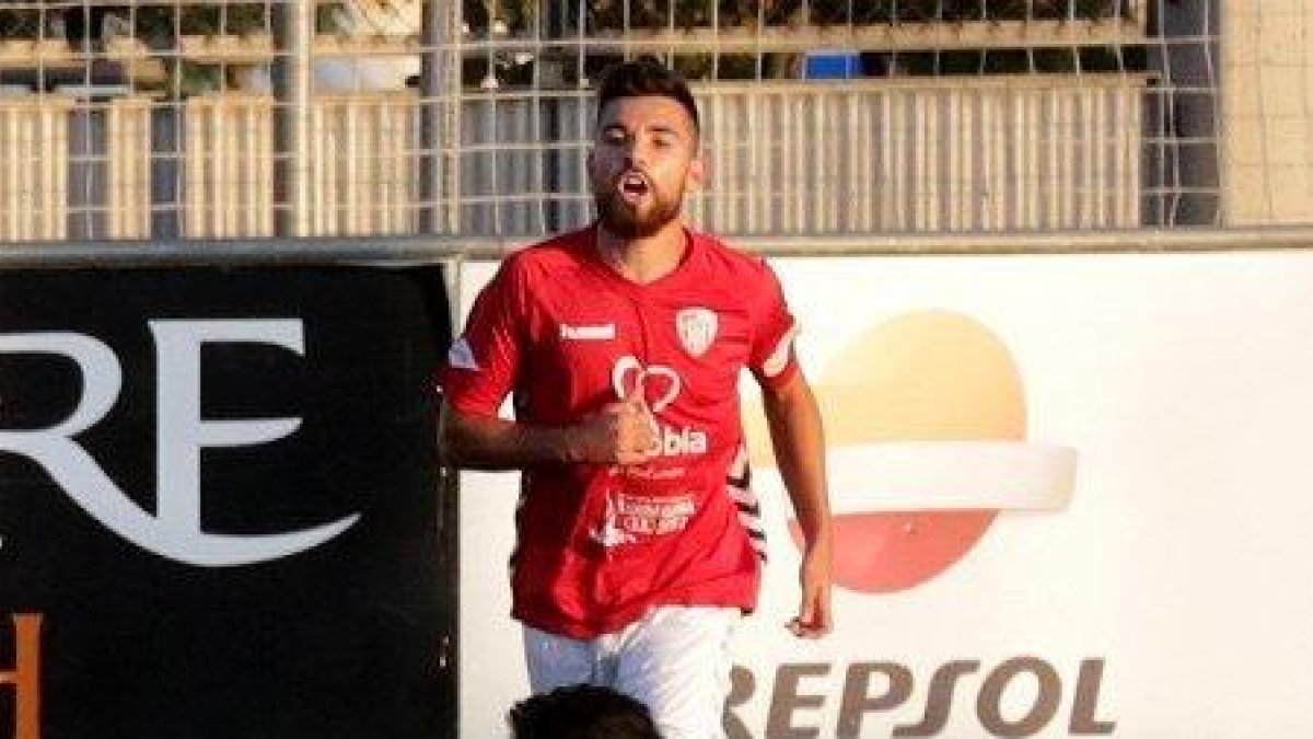 El vallenc Roger Bonet 'Ruxi', cedit al Rápido de Bouzas