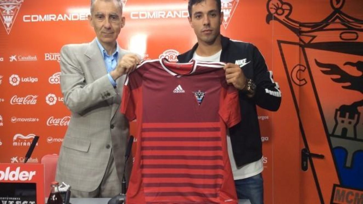 El Nàstic, a punto de cerrar el fichaje de Alvaro Bustos