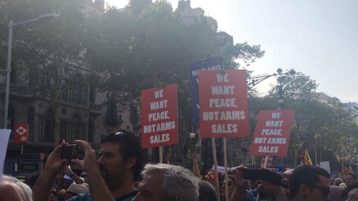 Una protesta alternativa ve «hipócrita» que se manifiesten aquellos que «han fomentado la islamofobia y el odio»