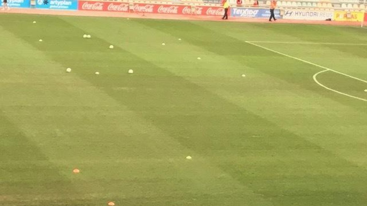 Els onzes del derbi, confirmats