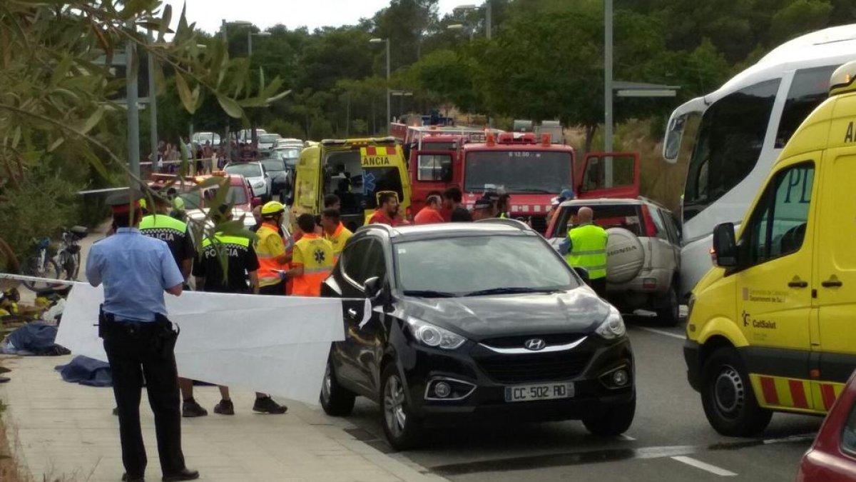 Moren els cinc ocupants d'un turisme de l'accident greu a Salou