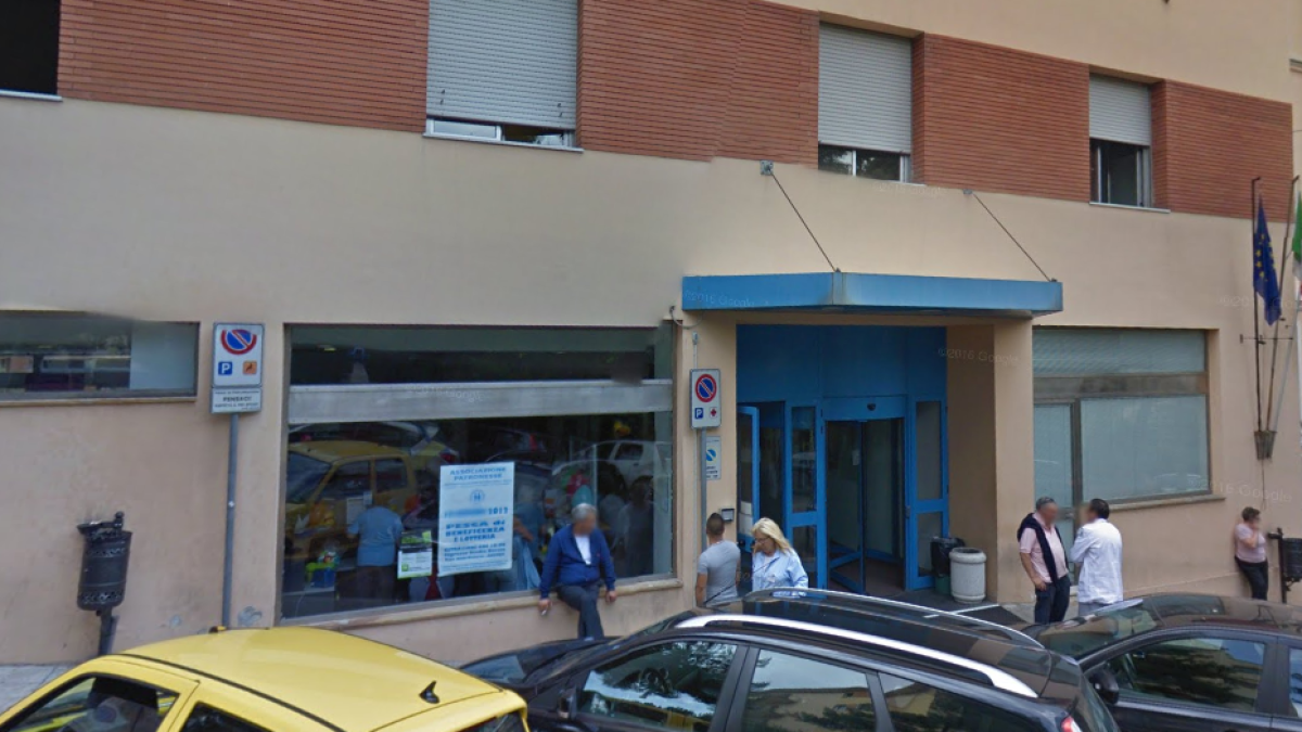 Itàlia investiga la mort d'un nen de 7 anys per una otitits tractada amb homeopatia