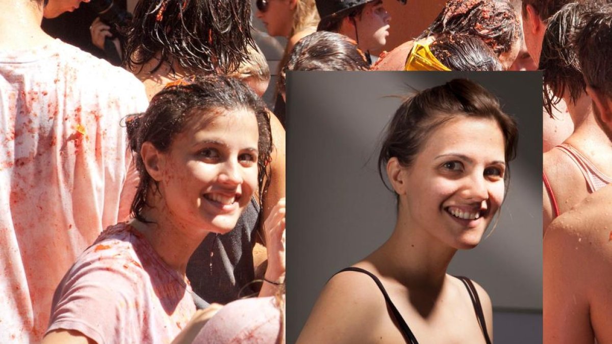 Desde el 2012 busca a su doble que vio en una foto de la Tomatina