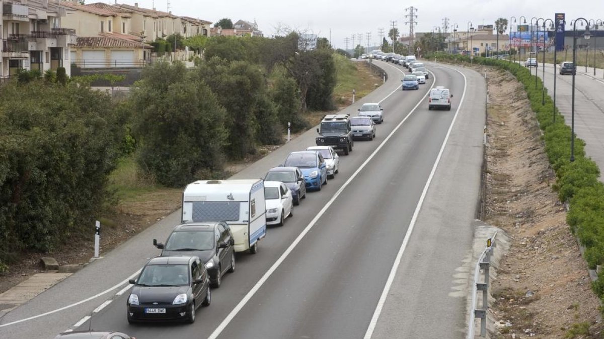 Los trabajos del A-7 entre la Mora y la Pobla afectarán a 178 propietarios