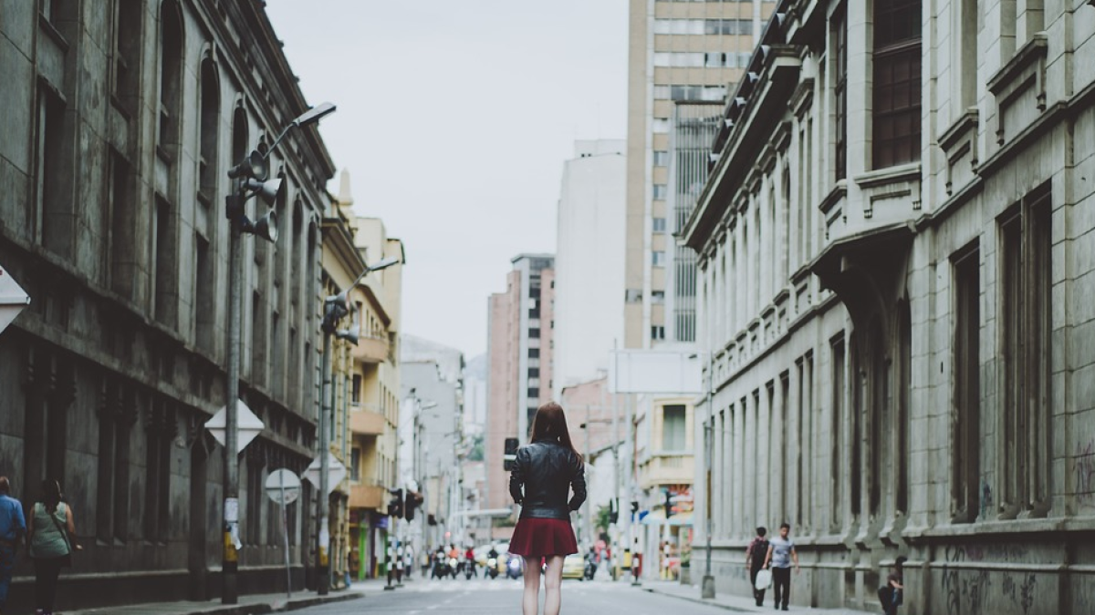 Francia penalizará el acoso sexual que sufren las mujeres en la calle