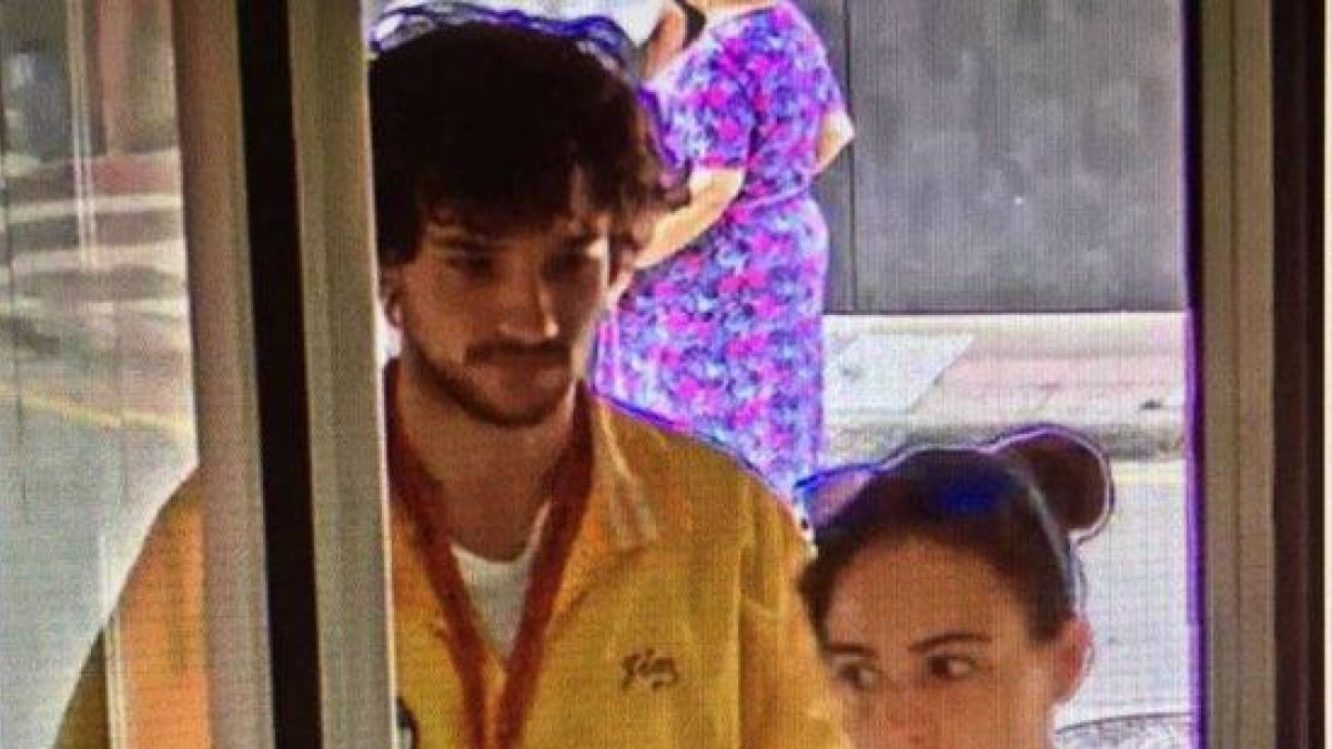 Los Mossos difunden una fotografía de la pareja desaparecida a Susqueda