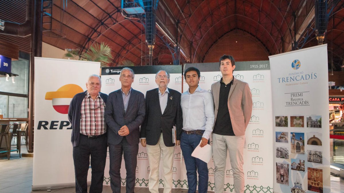 El 1r Premi de Recerca Trencadís guardona un treball sobre la geometria dels sostres de Gaudí i Jujol