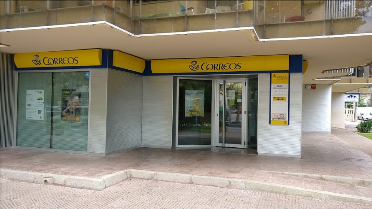 'Correos Salou' rep una allau de crítiques, però només 10 queixes en dos mesos