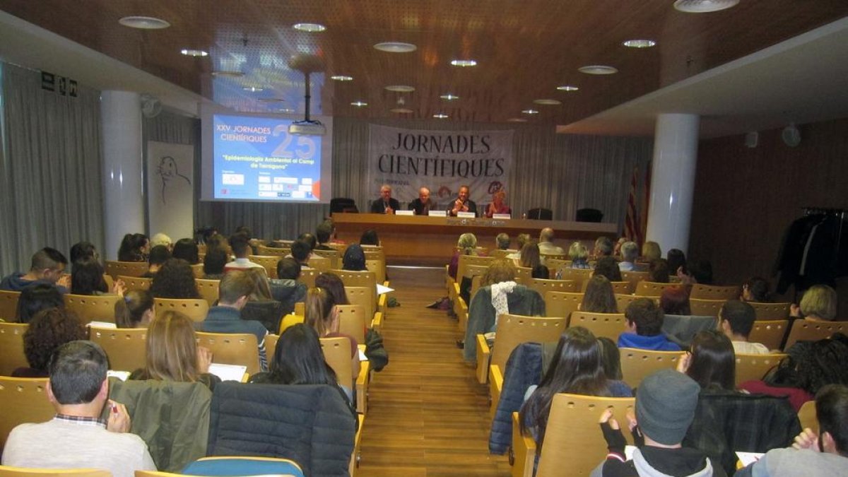 Las Jornadas Científicas de Mediterrània celebran los 25 años con un gran éxito de público