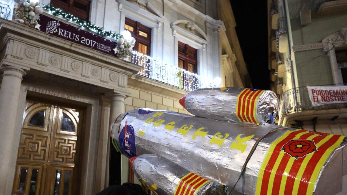 El viento de Reus aborta el despegue del Speteck 155 en el Mercado