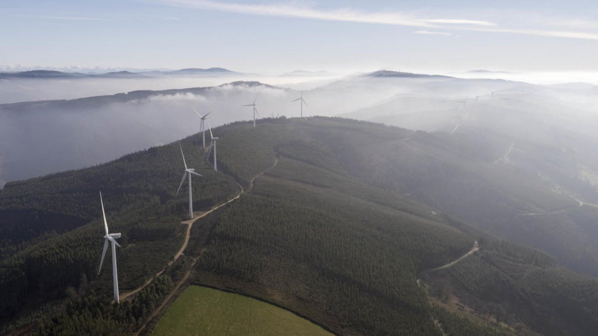 Endesa compra els parcs eòlics Les Forques i Montargull