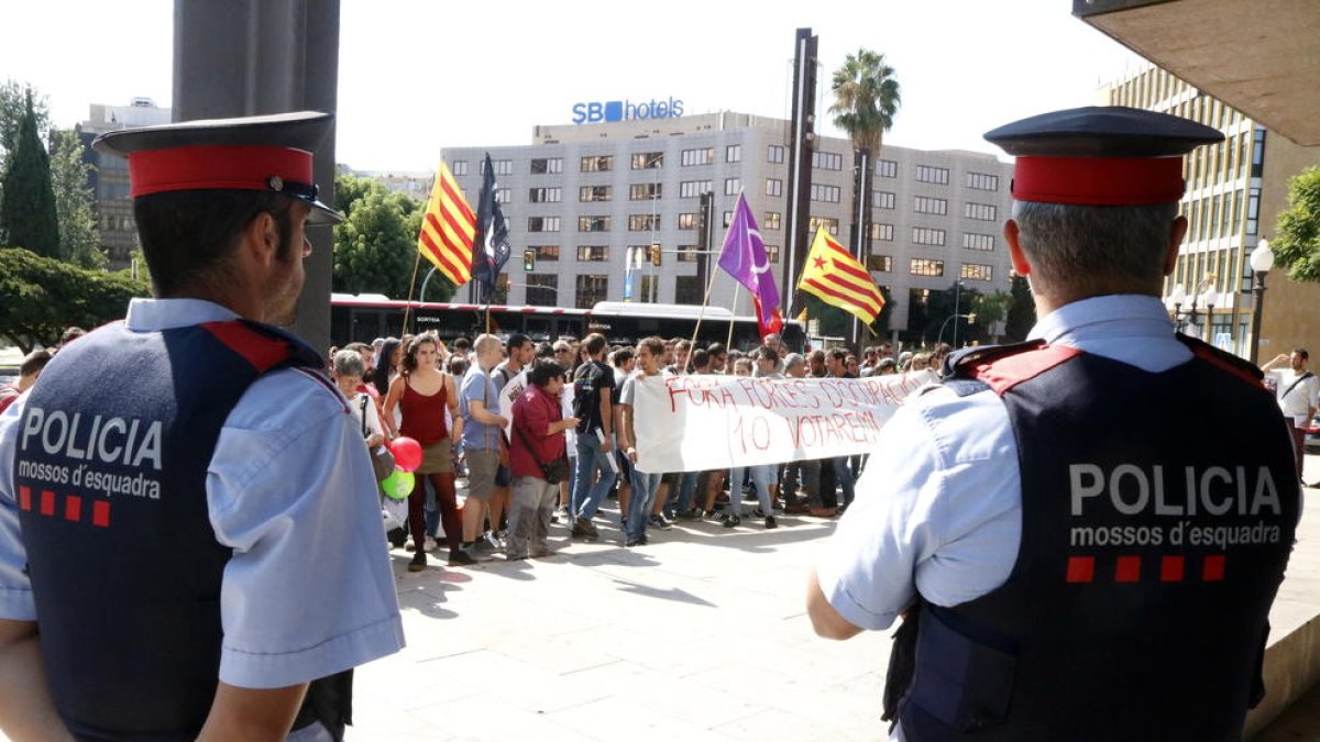 El Ministeri d'Interior es fa amb el control dels Mossos d'Esquadra