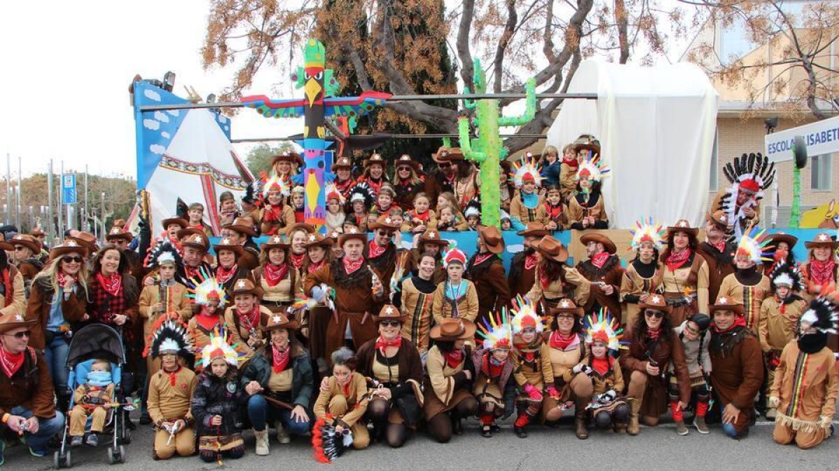La Escuela Elisabeth de Salou exhibe coreografía