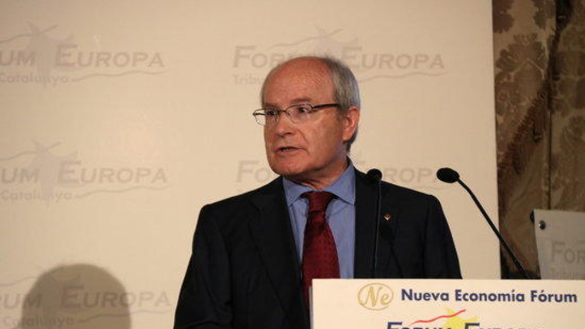 Montilla rechaza reformar la Constitución para un referéndum por Cataluña: «No estamos hablando de Ceuta y Melilla»