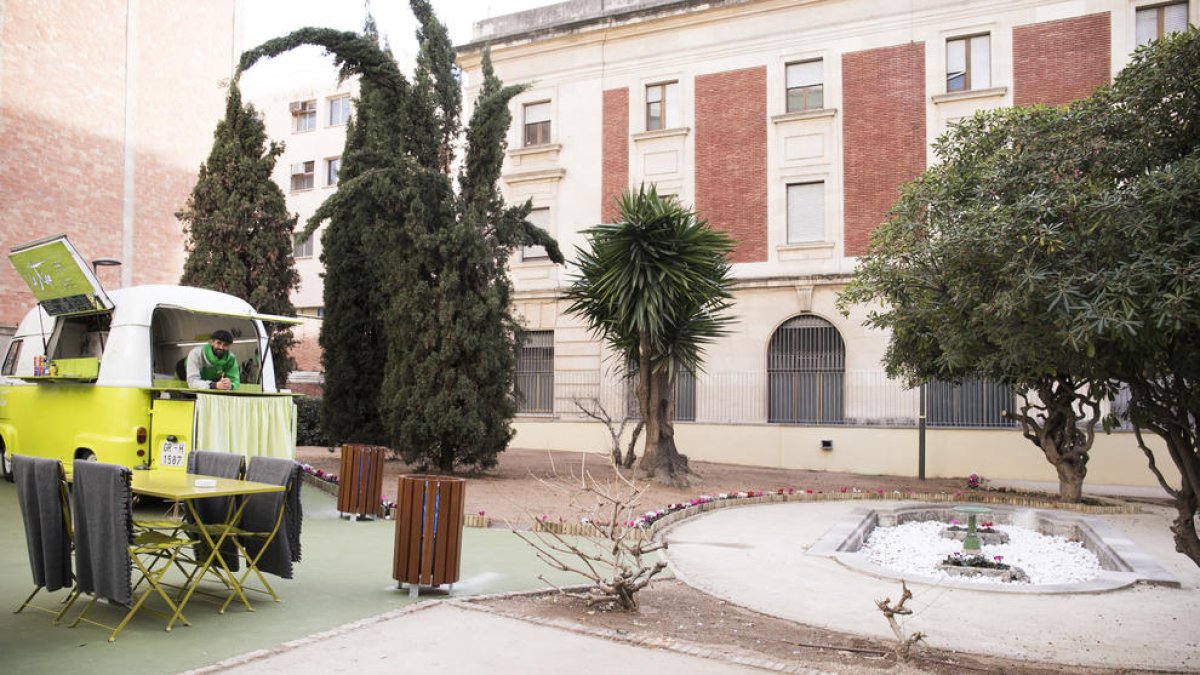 Els jardins del Banc d'Espanya, oberts amb un model «privat» segons els veïns