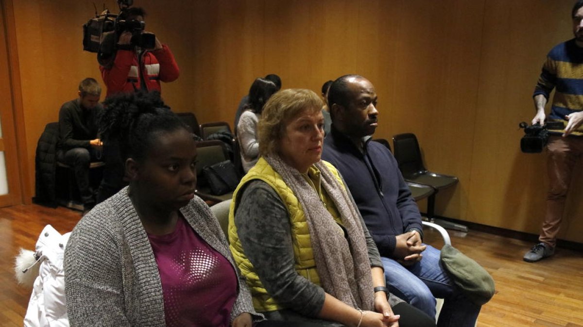 Multa de 990 euros pels pares que van conviure amb seu el fill mort