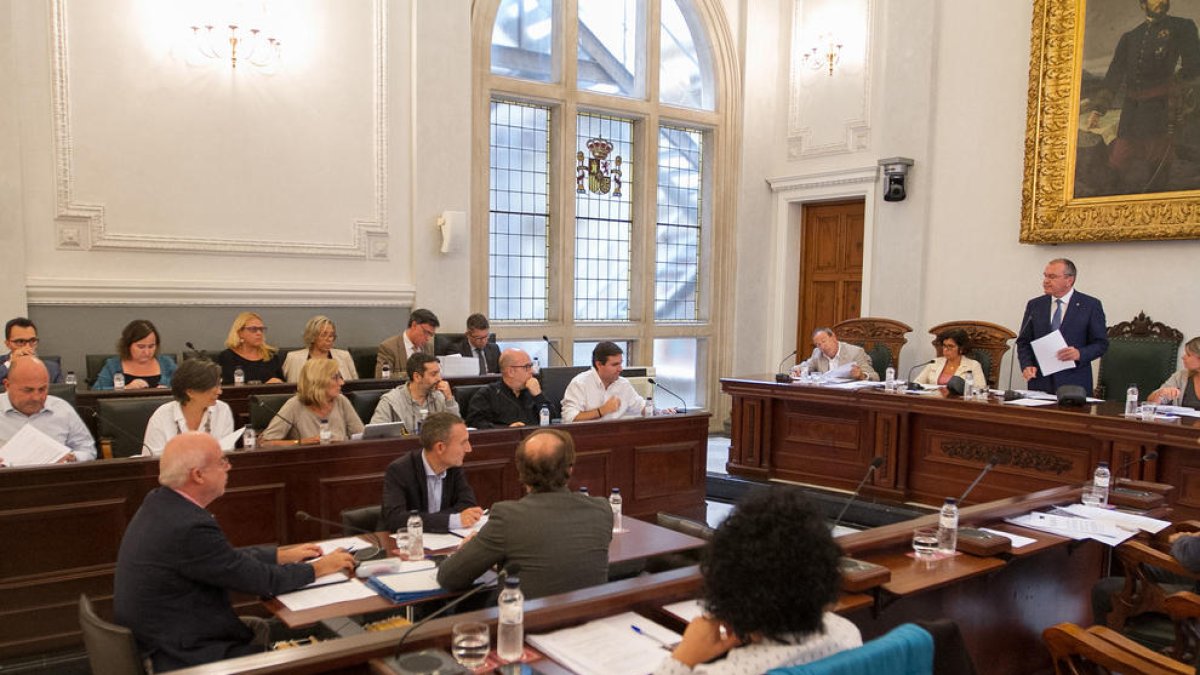 Reus redueix de 55 a 14 dies el termini de pagament 
a proveïdors en l'últim any