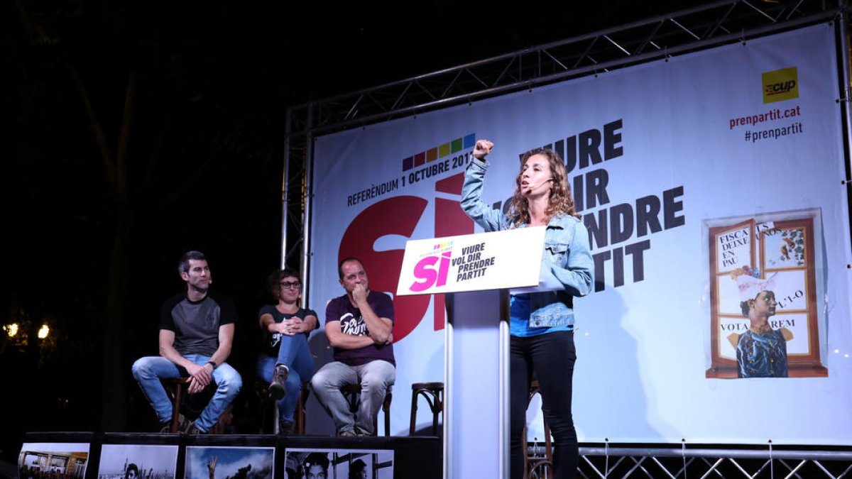 Estrada: «No és una guerra contra el poble espanyol, sinó vers l'oligarquia espanyola»