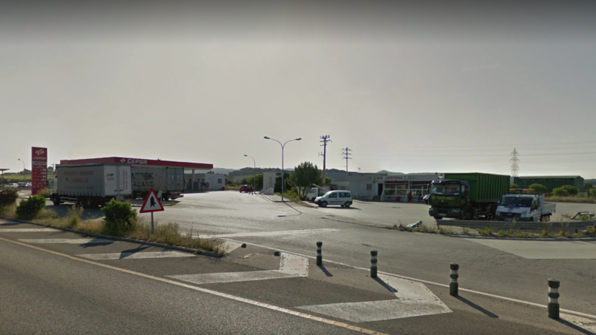 Un hombre de 59 años, herido grave al ser atropellado por una moto en l'Arboç