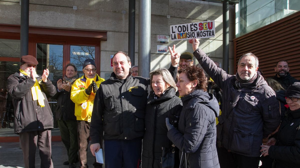 Mossos independentistes lamenten que un company denunciés el mecànic de Reus