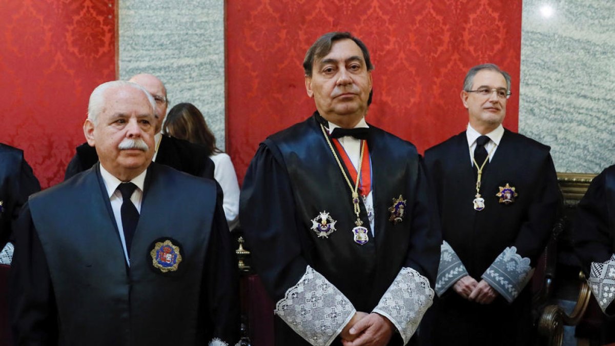 El fiscal general del Estado y el jefe de los Mossos se reúnen en Madrid