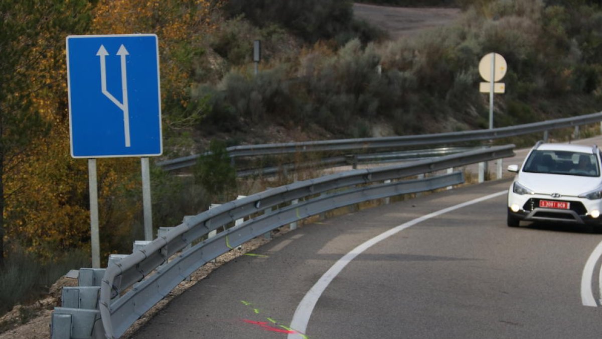 Dol i consternació a Campredó per la mort de la regidora d'Urbanisme i el seu marit a l'accident de Benifallet