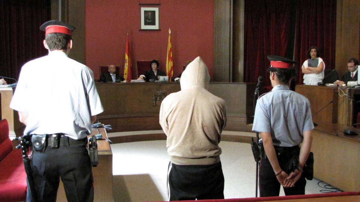 Libertad provisional pel 'segundo violador del Eixample' acusado de violencia doméstica