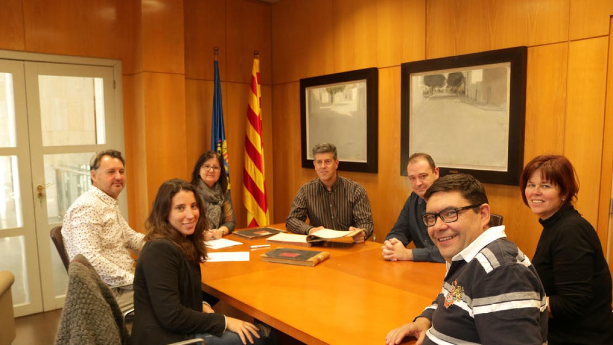 La Confraria de Cambrils cedeix el seu fons documental