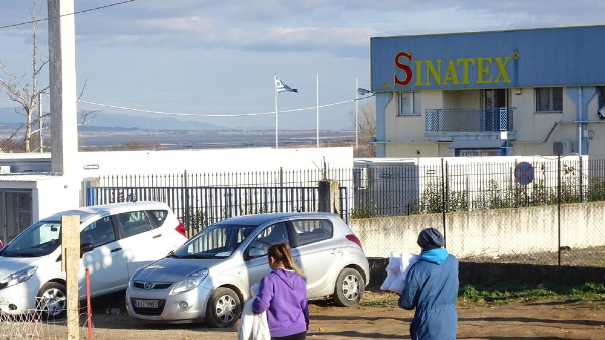 El laberinto de los campos: Isla de Quíos, Sinatex y Lagkadikia en dos años y medio