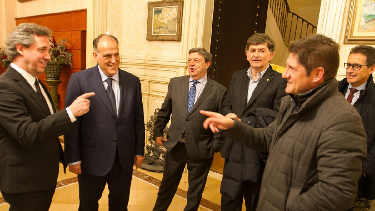 Tebas: «Si el camp del CF Reus no està en condicions, perjudica la competició»