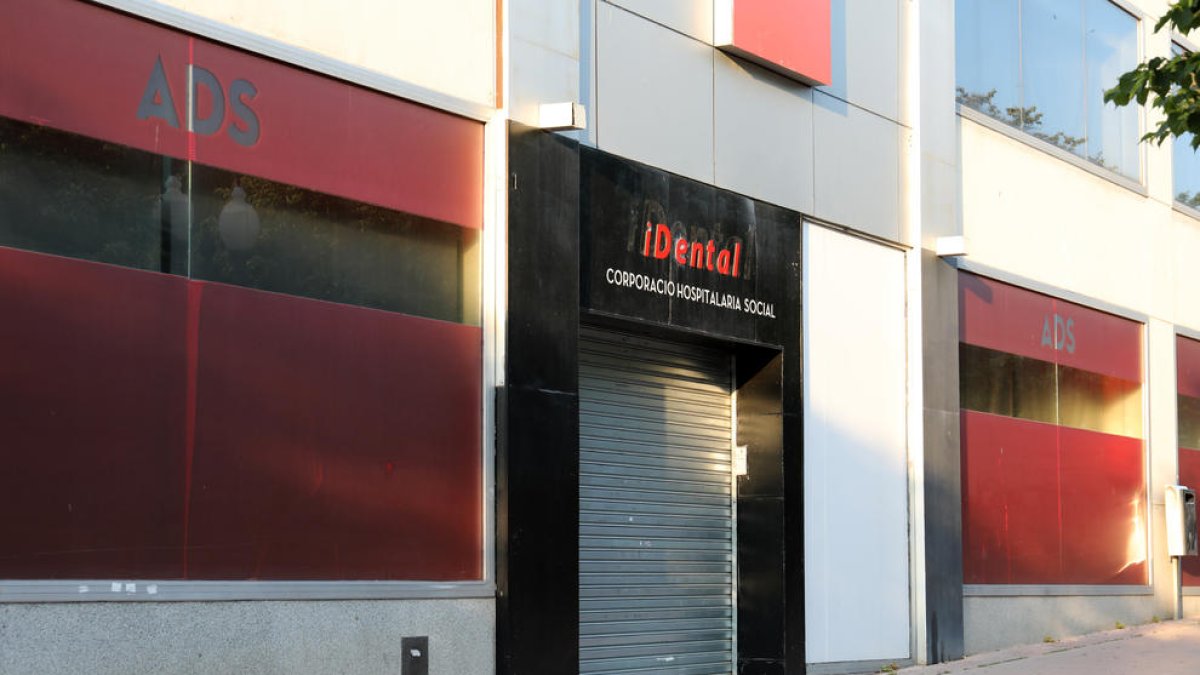 Afectados de iDentral se concentrarán ante Sanidad el 22 de junio